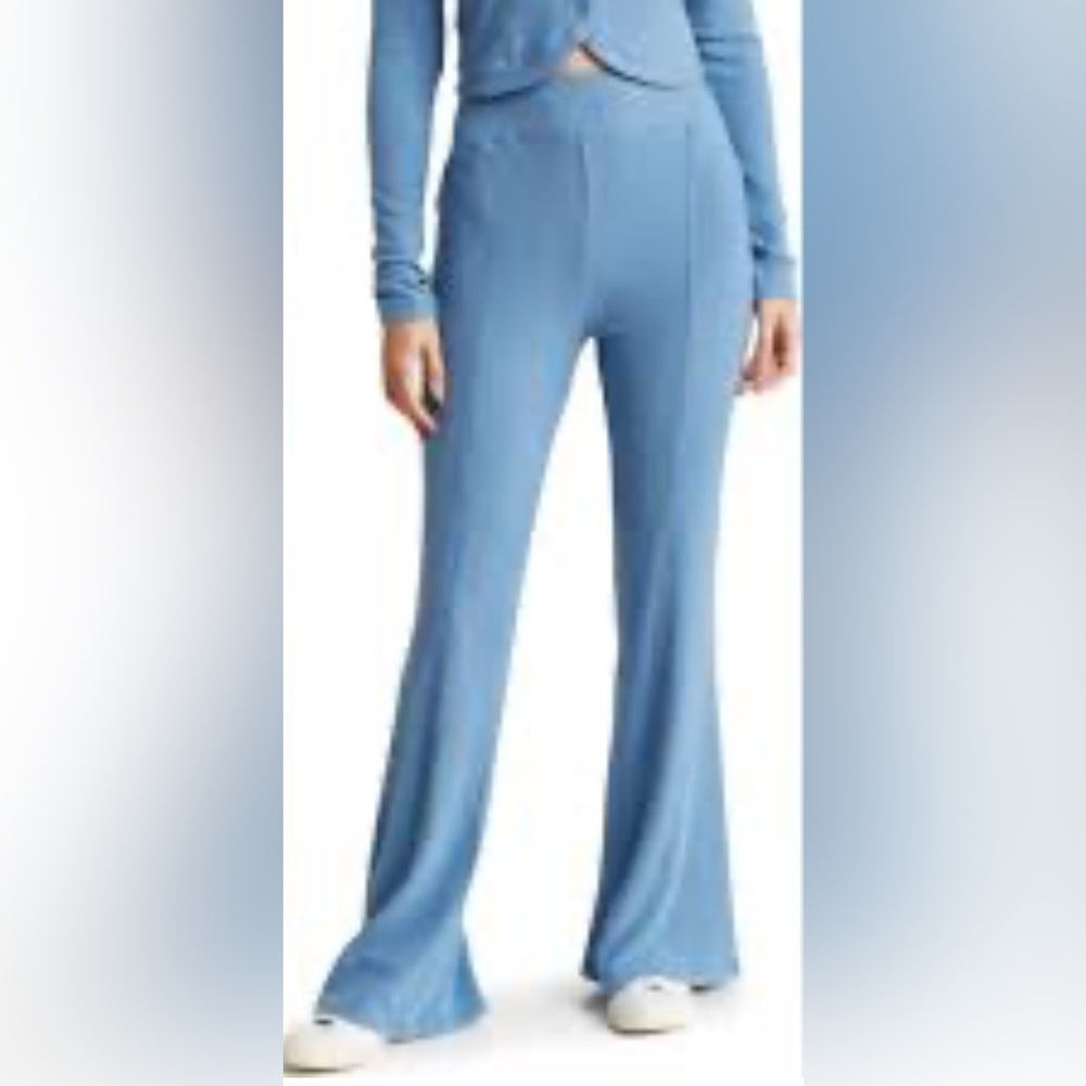 Area Stars Blue Ribbed Flare Pants